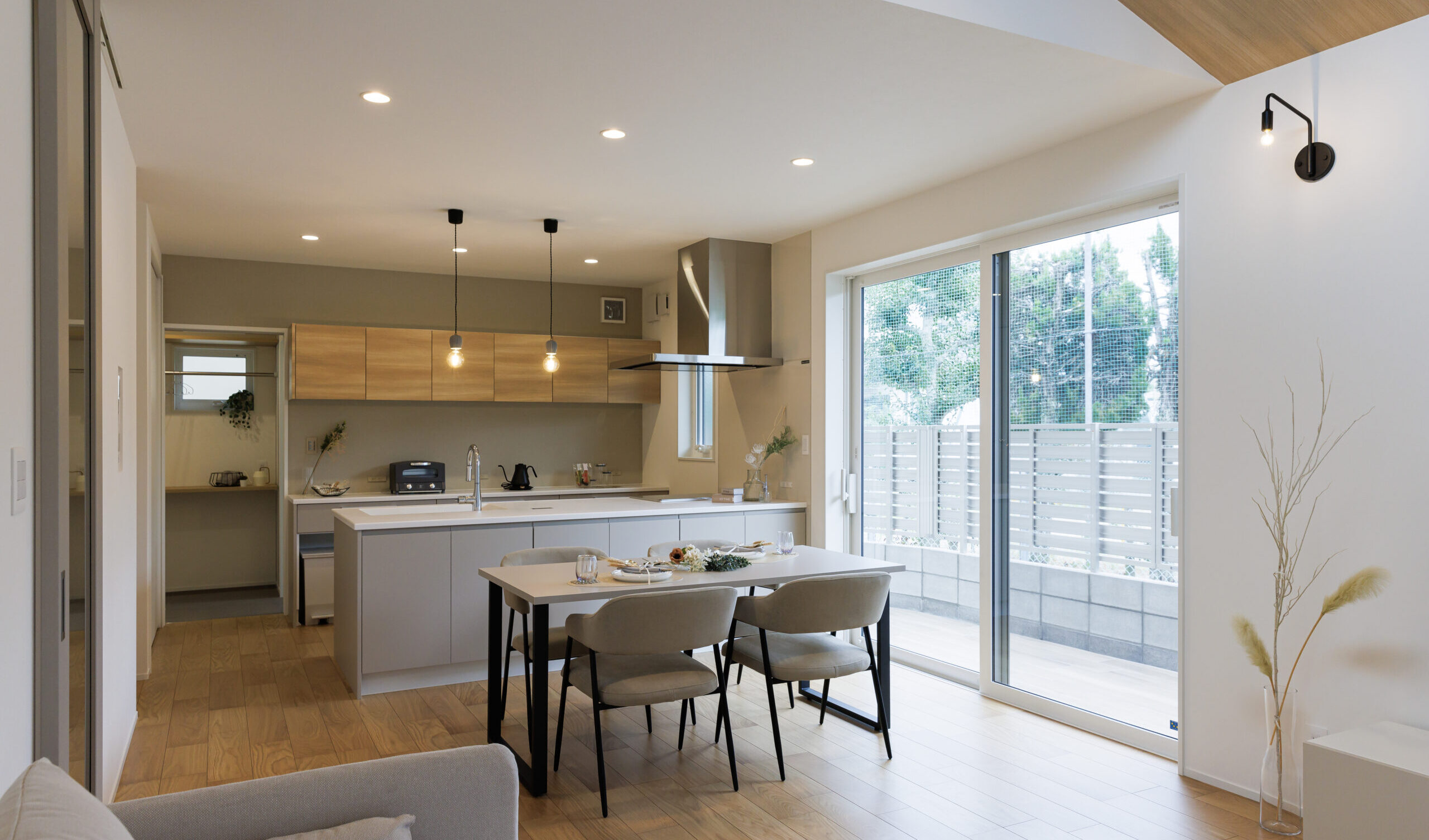 「GX志向型住宅 全棟対応」 ワンランク上の高性能住宅 　　　　　✕ 自由発想の空間デザイン